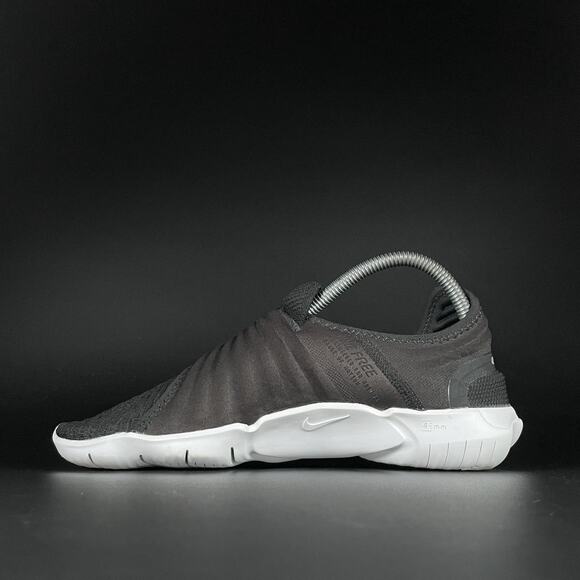 Nike Free RN Flyknit 3.0 Women’s Size 9 Black Running Shoes Athletic Sneaker EUC - Picture 6 of 8